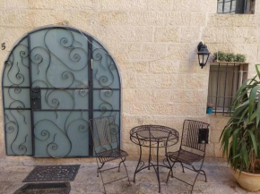 Kosher Luxury next to the Kotel in the Old City